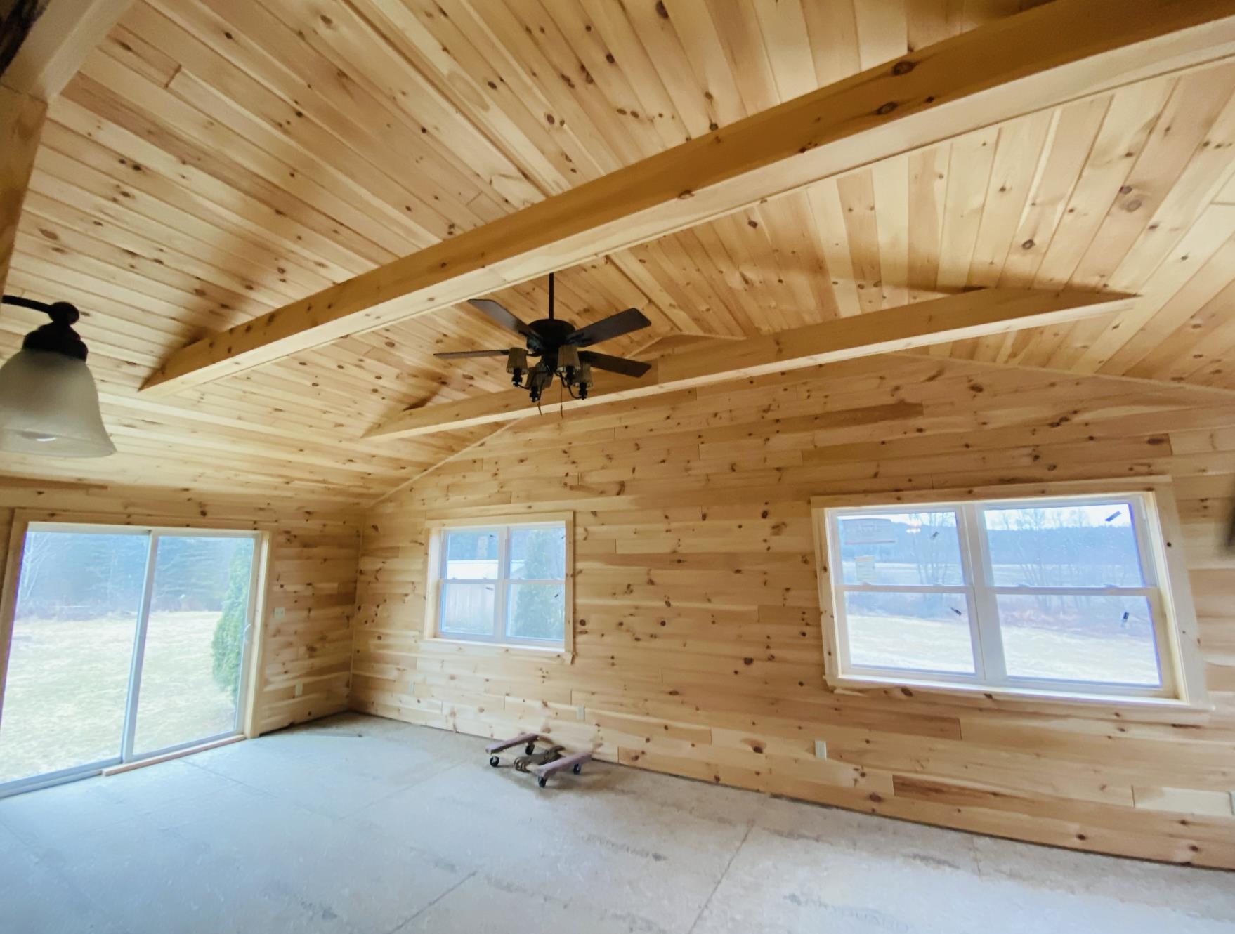 1784 St Albans Road Richford, VT 05476 - Photo 4 of 39 Gallery Image 4