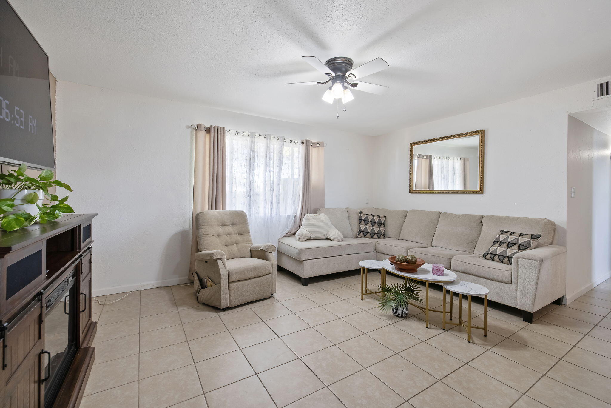605 Stanley Street Exeter, CA 93221 - Photo 6 of 23 10-web-or-mls-713A7515