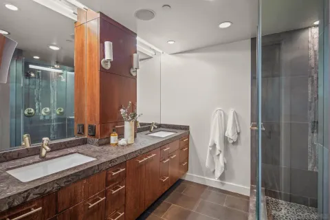 $1,450,000 | 700 West Harbor Drive, Unit 2101, San Diego, CA 92101