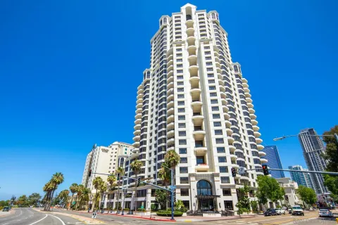 $1,450,000 | 700 West Harbor Drive, Unit 2101, San Diego, CA 92101