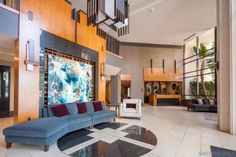 $1,450,000 | 700 West Harbor Drive, Unit 2101, San Diego, CA 92101