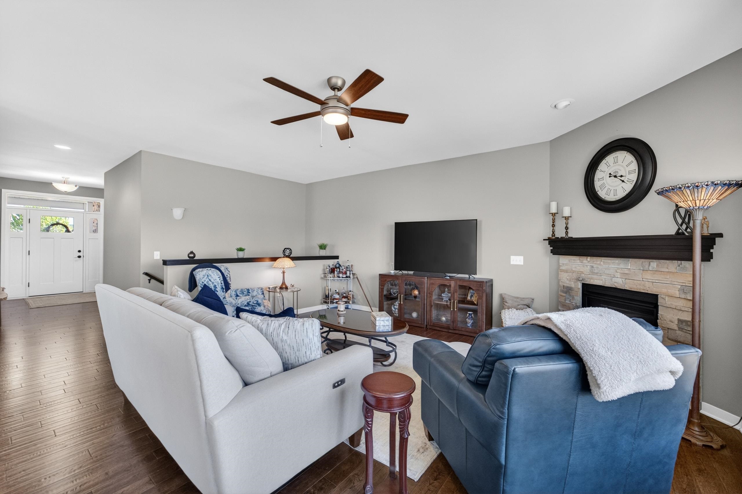 4419 Eagle Ridge Lane Windsor, WI 53598 - Photo 8 of 64