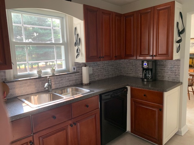 1037 North 7th Street Rochelle, IL 61068 - Photo 6 of 32