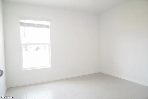 $2,000 | 4047 San Felice Lane, North Fort Myers, FL 33917