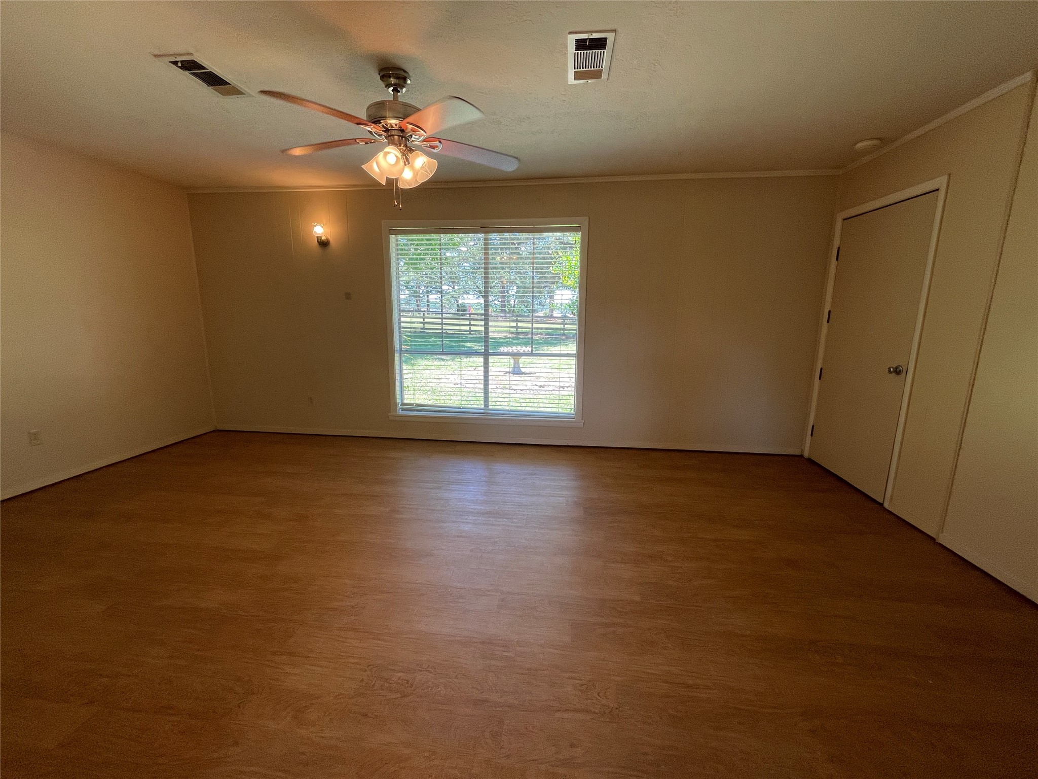 19439 Keenan Cut Off Road Montgomery, TX 77316 - Photo 14 of 39 Dining Room