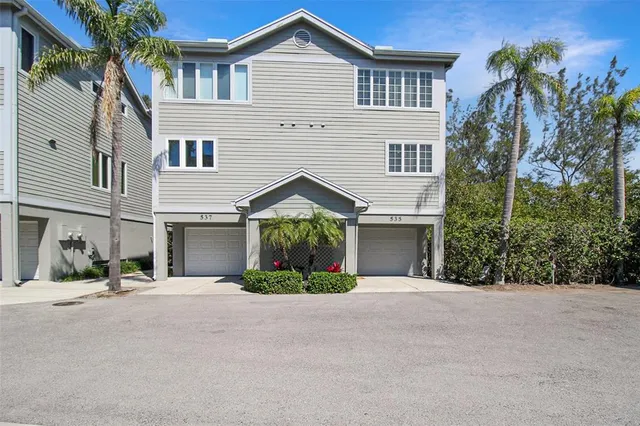 $6,900 | 535 Forest Way, Longboat Key, FL 34228