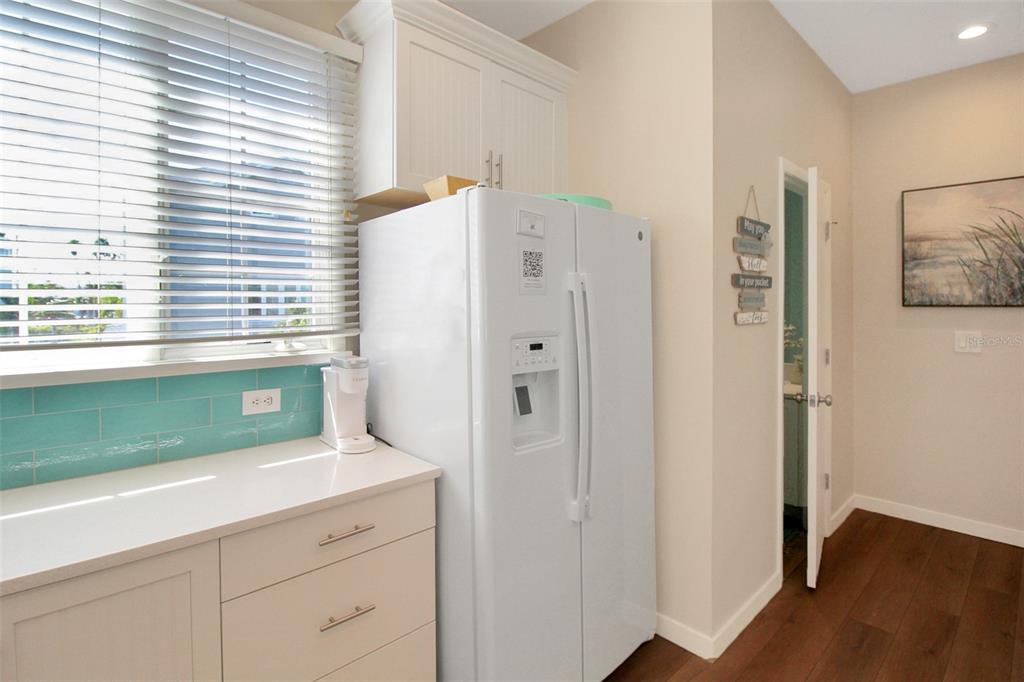 535 Forest Way Longboat Key, FL 34228 - Photo 21 of 60