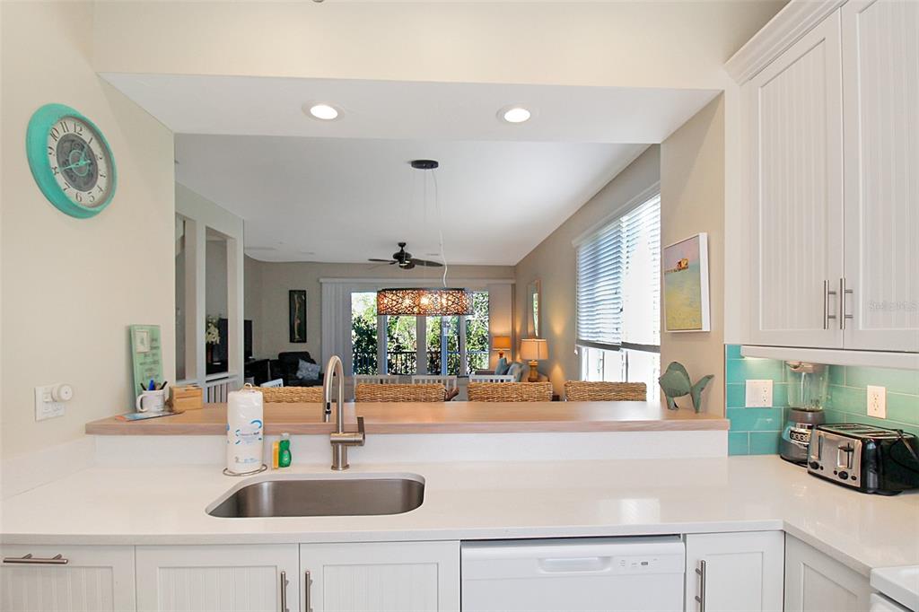 535 Forest Way Longboat Key, FL 34228 - Photo 22 of 60