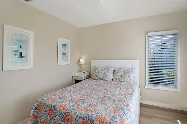 $6,900 | 535 Forest Way, Longboat Key, FL 34228