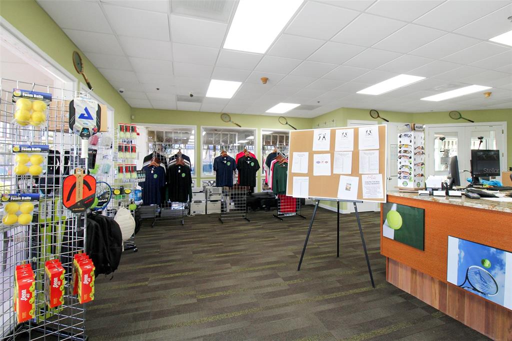 535 Forest Way Longboat Key, FL 34228 - Photo 53 of 60