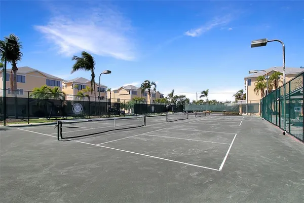 $6,900 | 535 Forest Way, Longboat Key, FL 34228