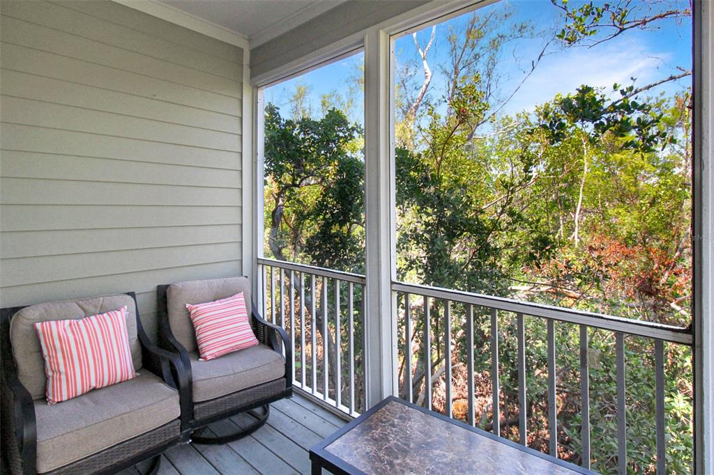 535 Forest Way Longboat Key, FL 34228 - Photo 10 of 60