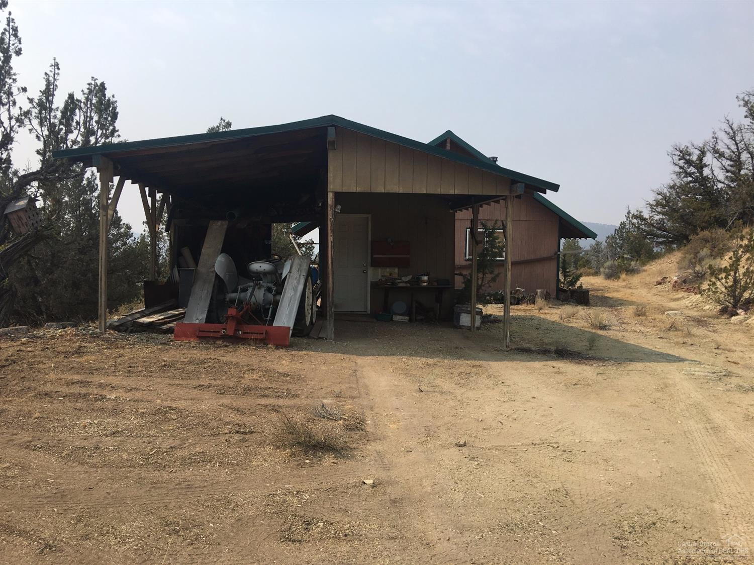 14385 Southeast Reed Road Prineville, OR 97754 - Photo 3 of 24 Additional Photo