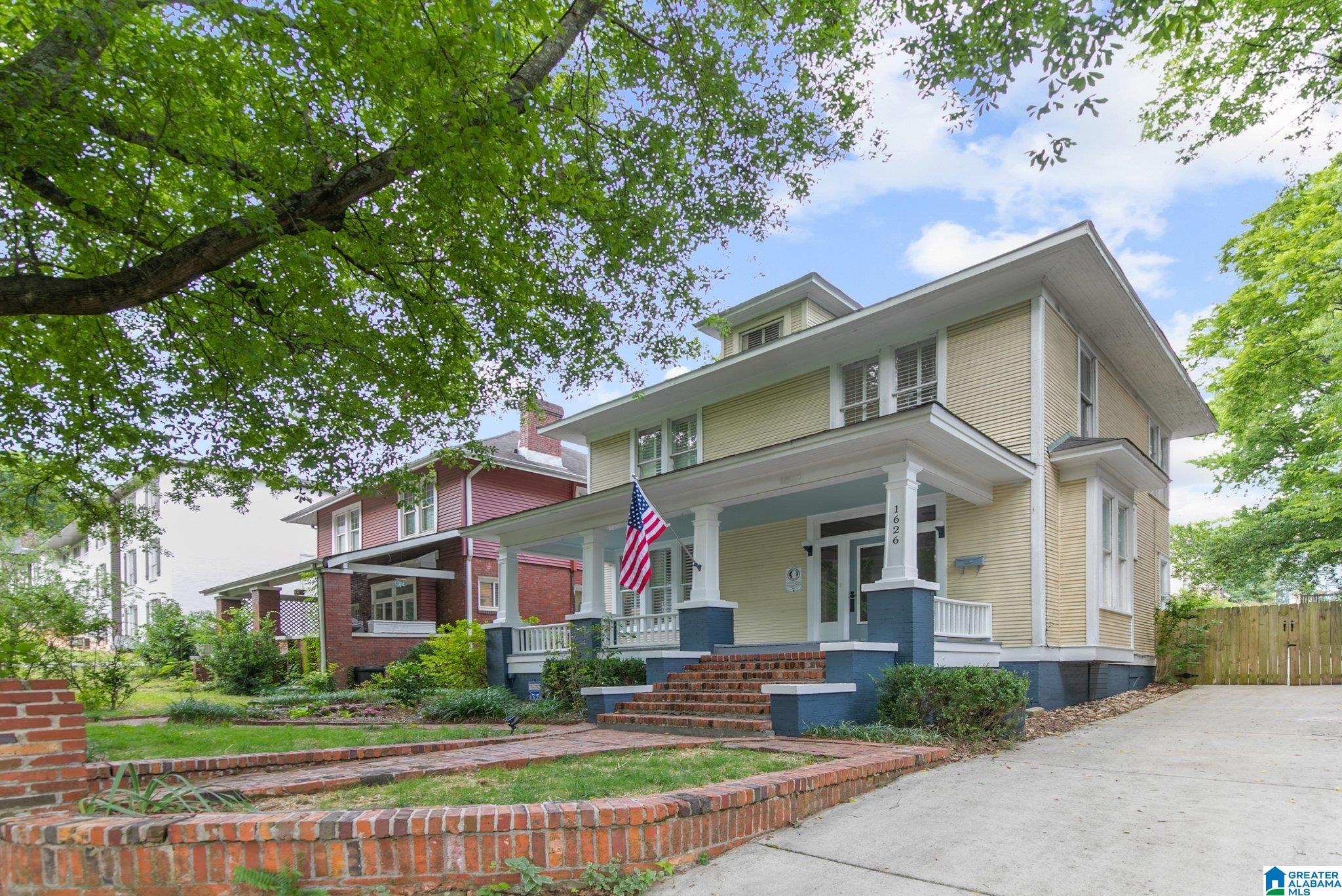 1626 12th Street South Birmingham, AL 35205 - Photo 1 of 22