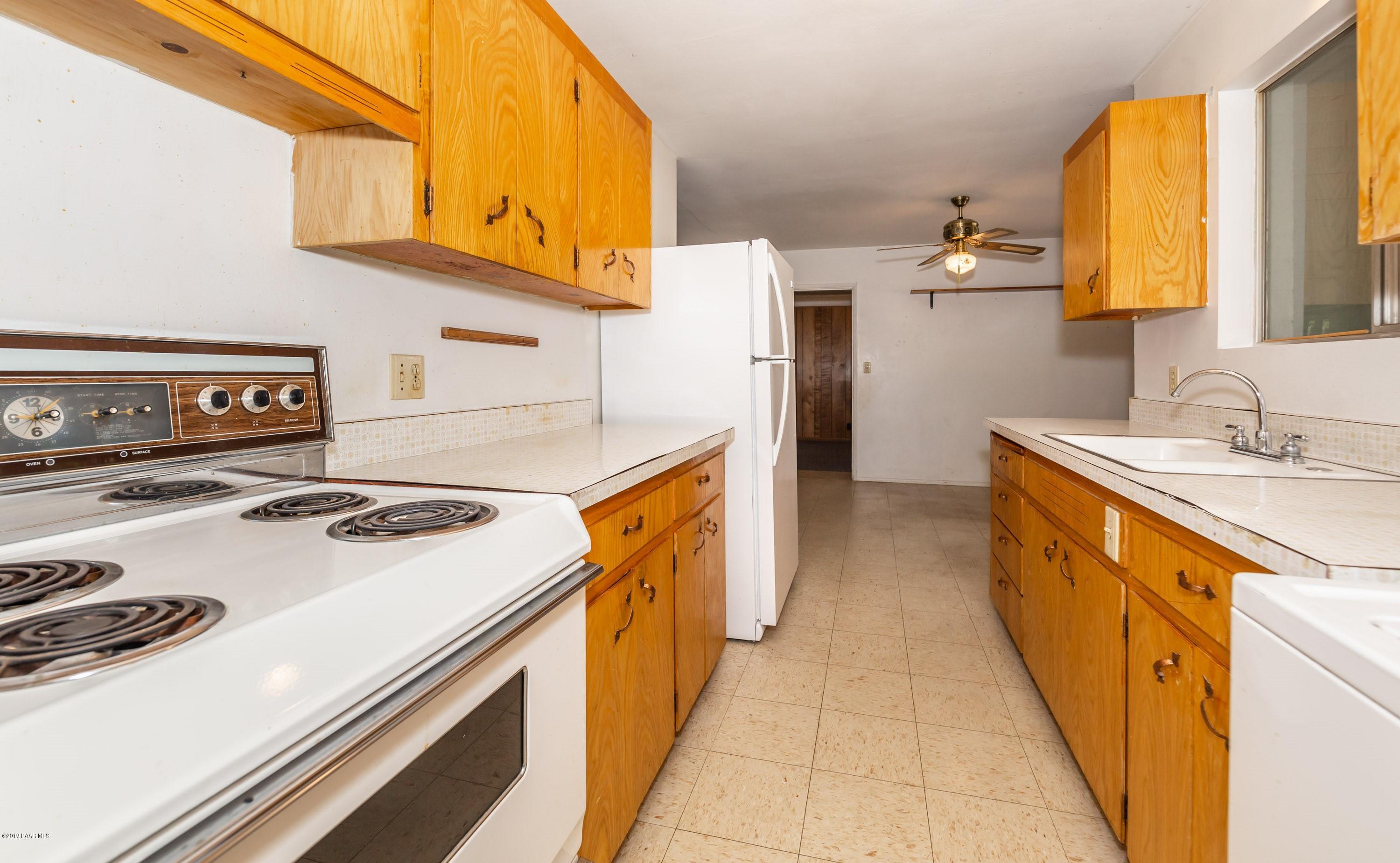 1715 Meadowbrook Road Prescott, AZ 86303 - Photo 6 of 27 Galley Kitchen
