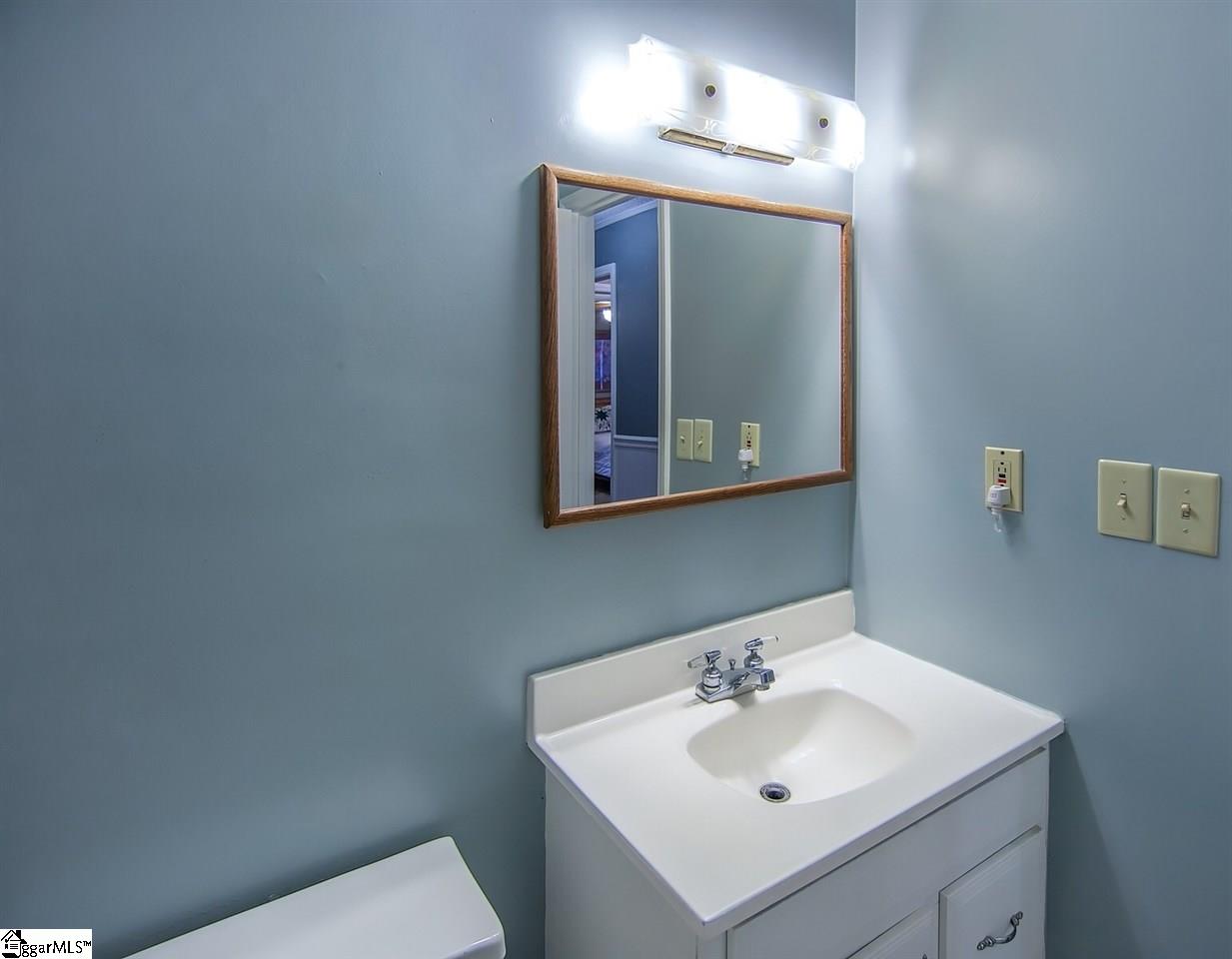 219 Brookmere Road Simpsonville, SC 29681 - Photo 18 of 26 Gallery Image 18