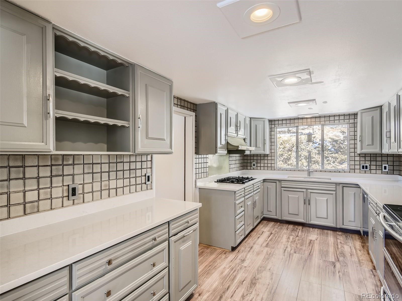 99 P 76 Road Bailey, CO 80421 - Photo 10 of 28