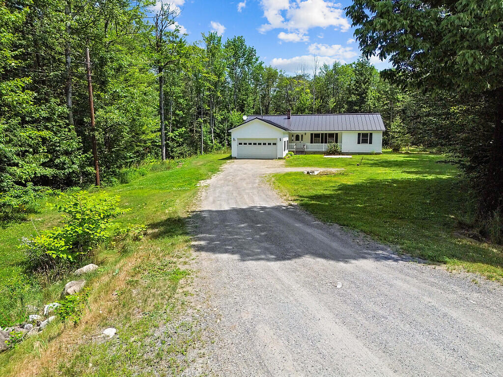 557 Smithfield Road Oakland, ME 04963 - Photo 3 of 57 3 Front