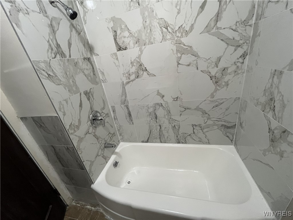 168 Rodney Avenue Buffalo, NY 14214 - Photo 21 of 29