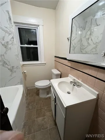 $1,400 | 168 Rodney Avenue, Buffalo, NY 14214