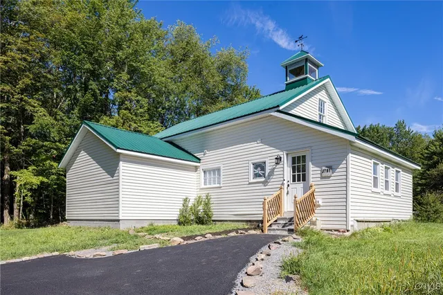 $525,000 | 3781 County Rte 17, Williamstown, NY 13493