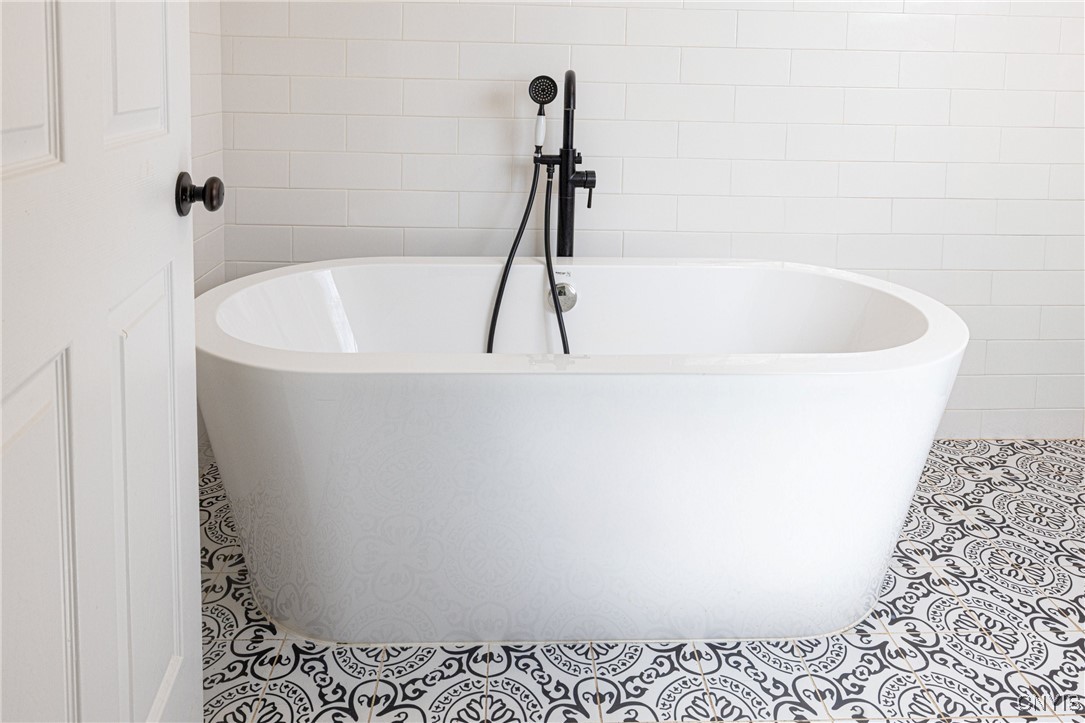 3781 County Rte 17 Williamstown, NY 13493 - Photo 22 of 48 Soaking Tub in Full Bathroom