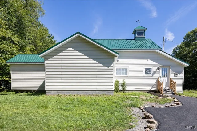 $525,000 | 3781 County Rte 17, Williamstown, NY 13493