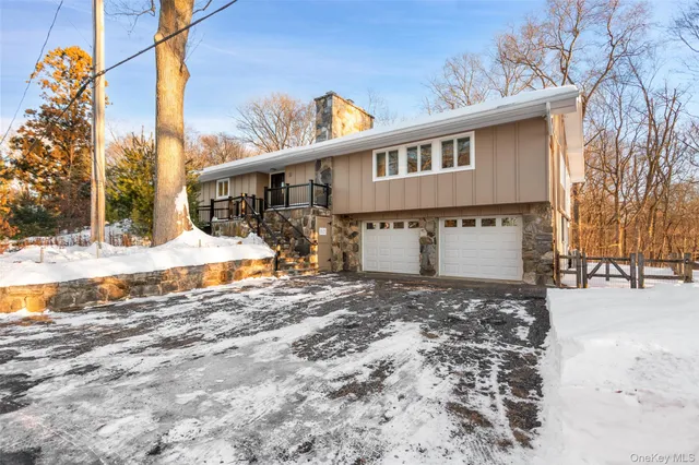 $1,295,000 | 12 Skytop Drive, Katonah, NY 10536