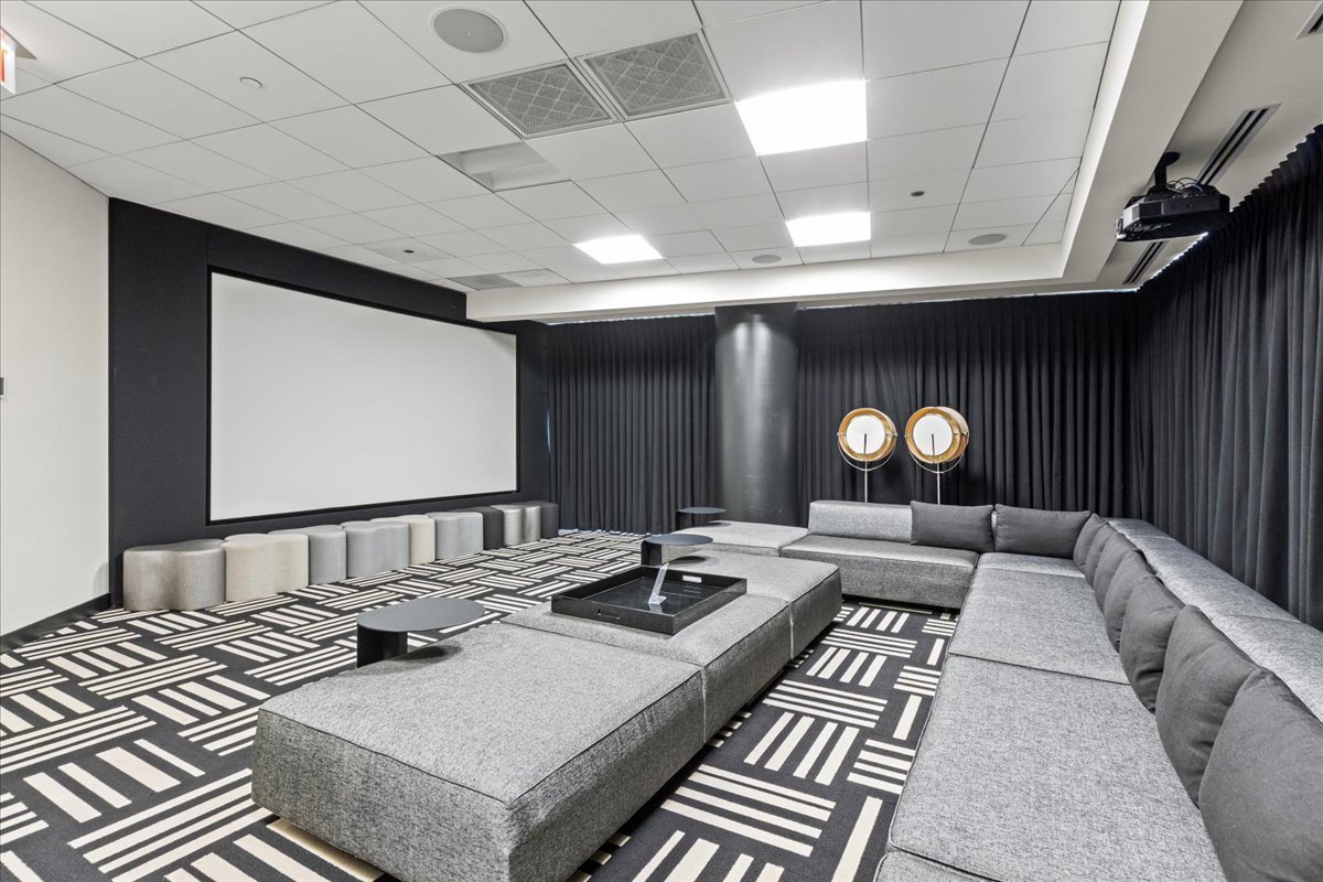 1201 South Prairie Avenue, Unit 403 Chicago, IL 60605 - Photo 15 of 23 a living room with furniture and a wooden floor