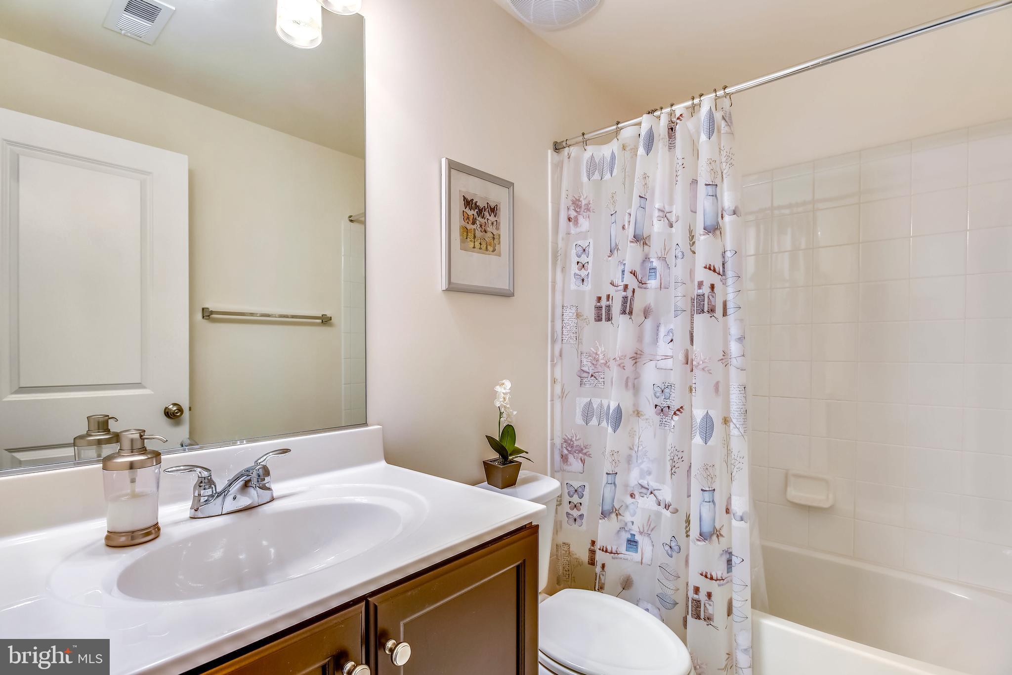 42273 Riggins Ridge Terrace Ashburn, VA 20148 - Photo 24 of 30 Lower Level Full Bath