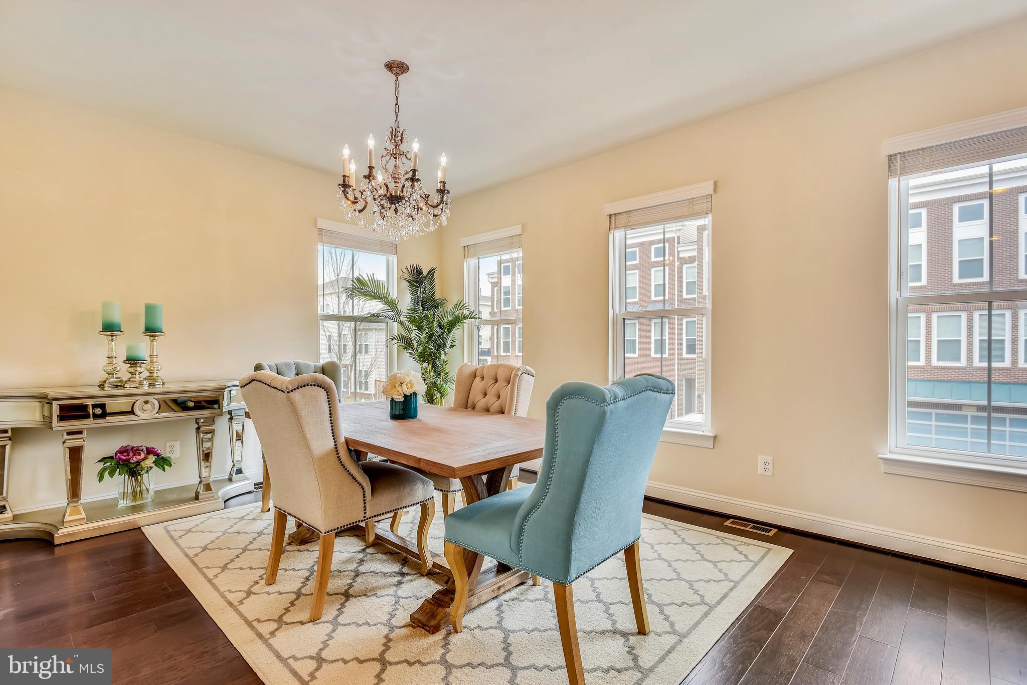 42273 Riggins Ridge Terrace Ashburn, VA 20148 - Photo 4 of 30 Dining Room