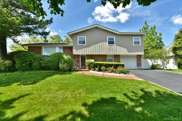 $1,496,000 | 10 Orange Drive, Jericho, NY 11753