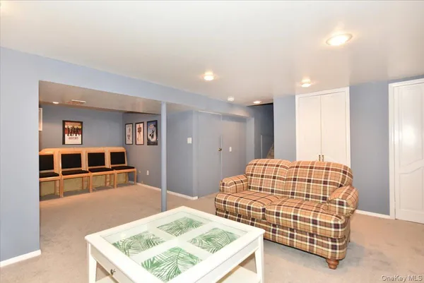 $1,496,000 | 10 Orange Drive, Jericho, NY 11753