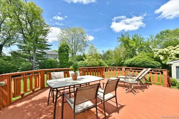$1,496,000 | 10 Orange Drive, Jericho, NY 11753