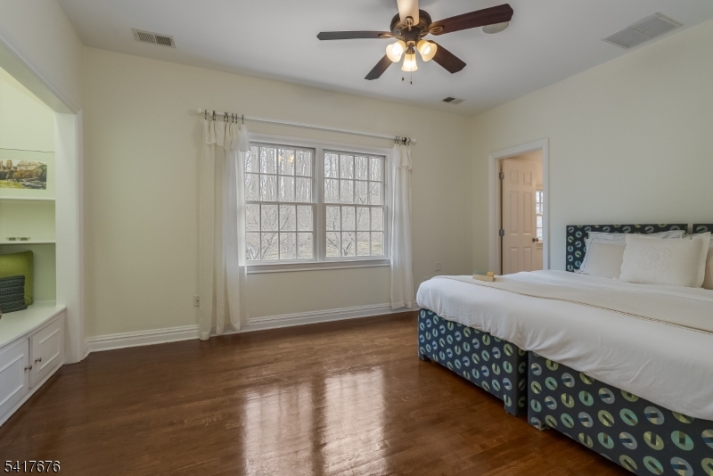 11 Combs Hollow Road Mendham, NJ 07945 - Photo 32 of 50