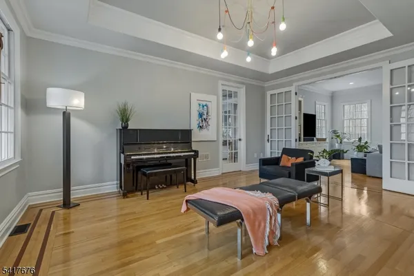 $2,500,000 | 11 Combs Hollow Road, Mendham, NJ 07945