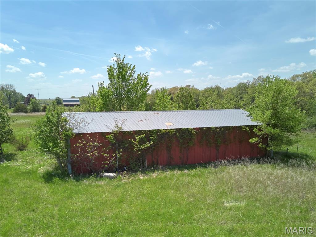 196 Absolut Lane Troy, MO 63379 - Photo 2 of 57