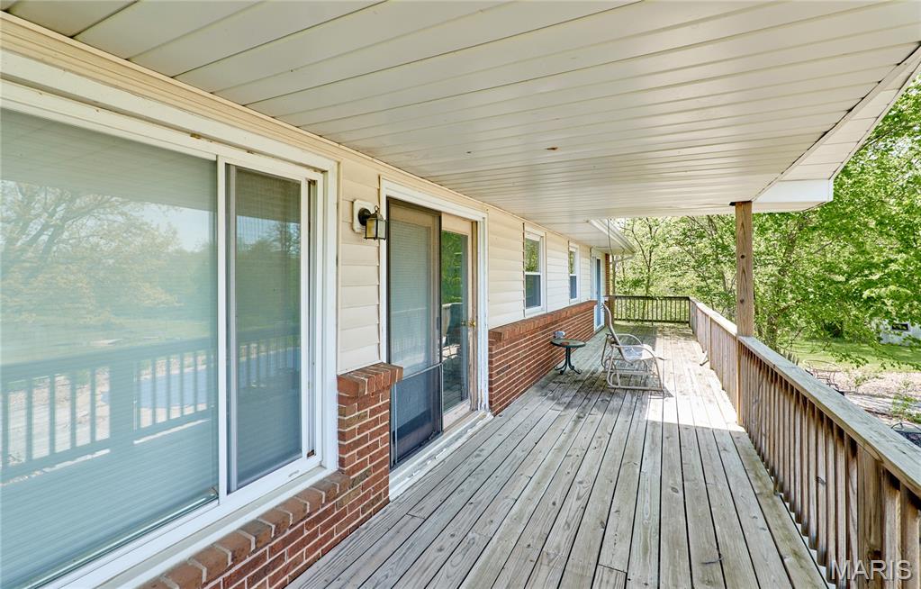 196 Absolut Lane Troy, MO 63379 - Photo 38 of 57