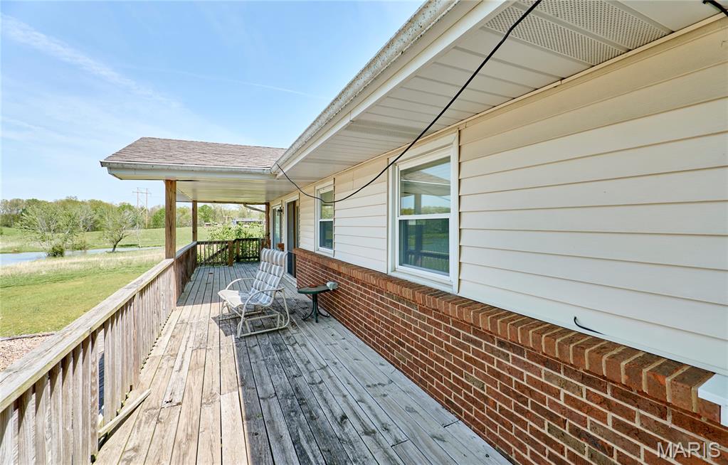 196 Absolut Lane Troy, MO 63379 - Photo 41 of 57