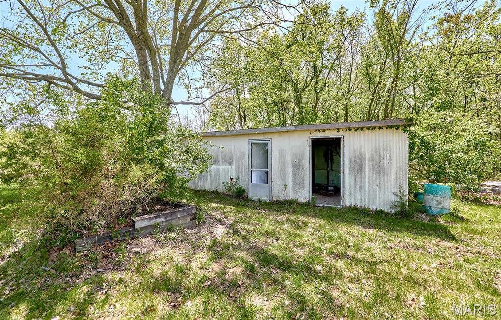 196 Absolut Lane Troy, MO 63379 - Photo 52 of 57