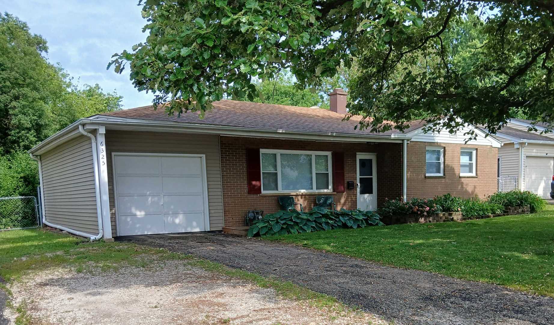 6325 Dunham Road Downers Grove, IL 60516 - Photo 2 of 19