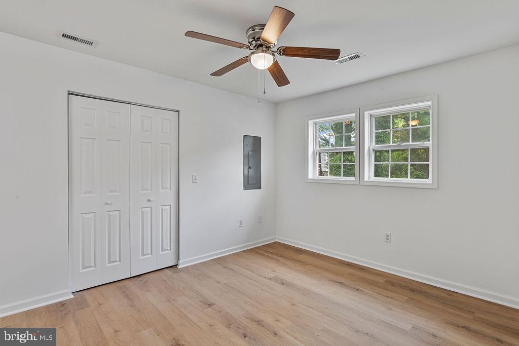 905 Hanover Street Salisbury, MD 21801 - Photo 20 of 40 Bright and airy room with modern charm.