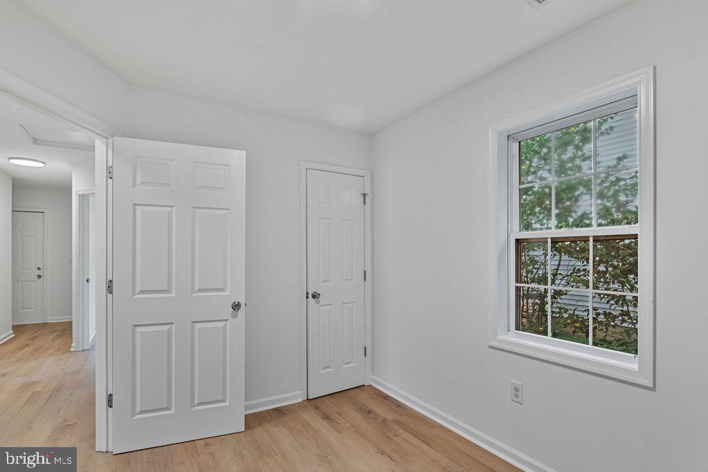 905 Hanover Street Salisbury, MD 21801 - Photo 27 of 40 Bright and airy corner room with natural light.