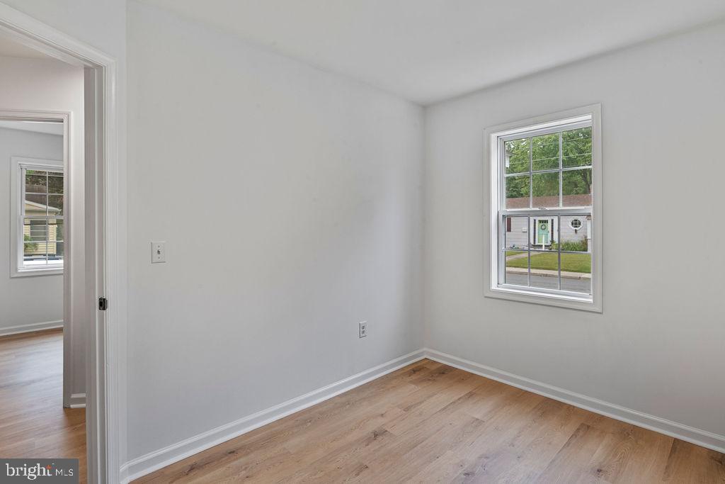 905 Hanover Street Salisbury, MD 21801 - Photo 35 of 40 Bright and airy room with natural light.