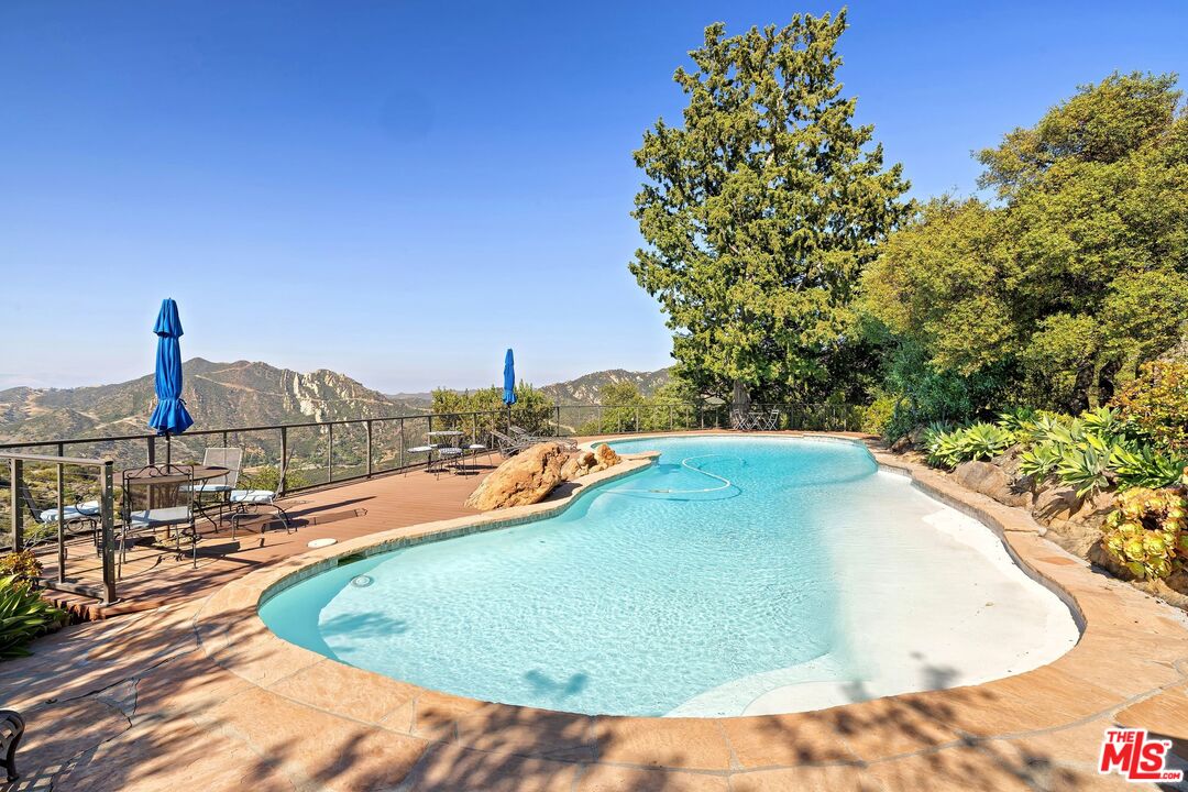 965 Stunt Road Calabasas, CA 91302 - Photo 38 of 67