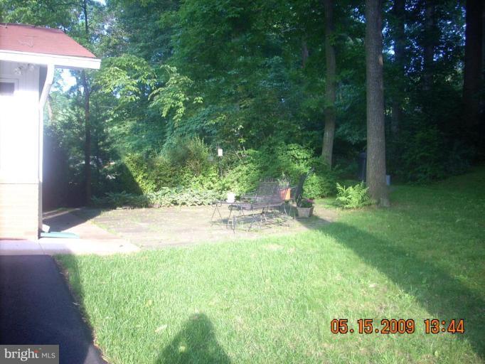 3400 Andover Drive Fairfax, VA 22030 - Photo 3 of 19 a view of a backyard with swimming pool