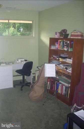 3400 Andover Drive Fairfax, VA 22030 - Photo 9 of 19 a view of a workspace room with furniture