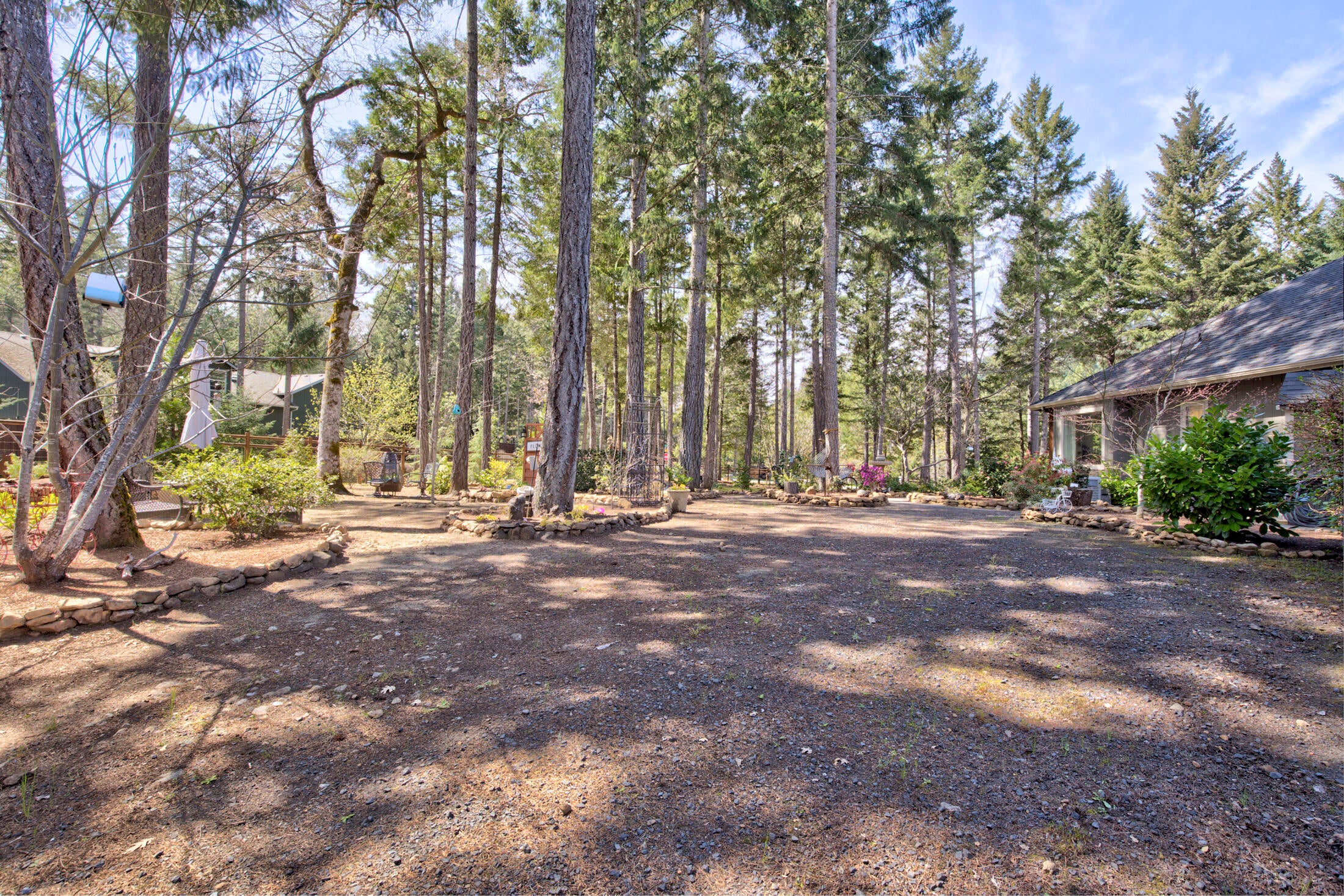 237 Marble Mountain Road Grants Pass, OR 97527 - Photo 44 of 53 0R1A1410_1_2_3_4