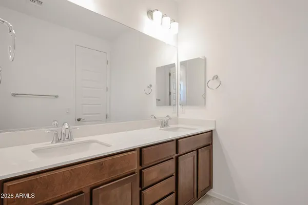 $2,700 | 7669 West Bronco Trail, Peoria, AZ 85383