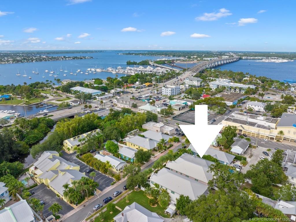 417 Southwest Akron Avenue Stuart, FL 34994 - Photo 6 of 49